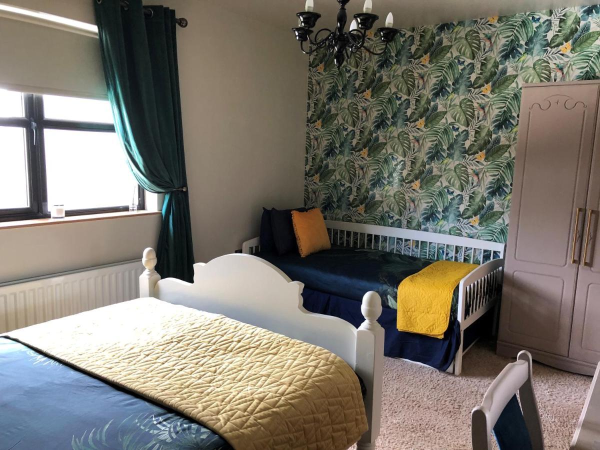 Red Row House Bed & Breakfast Burnfoot Bagian luar foto
