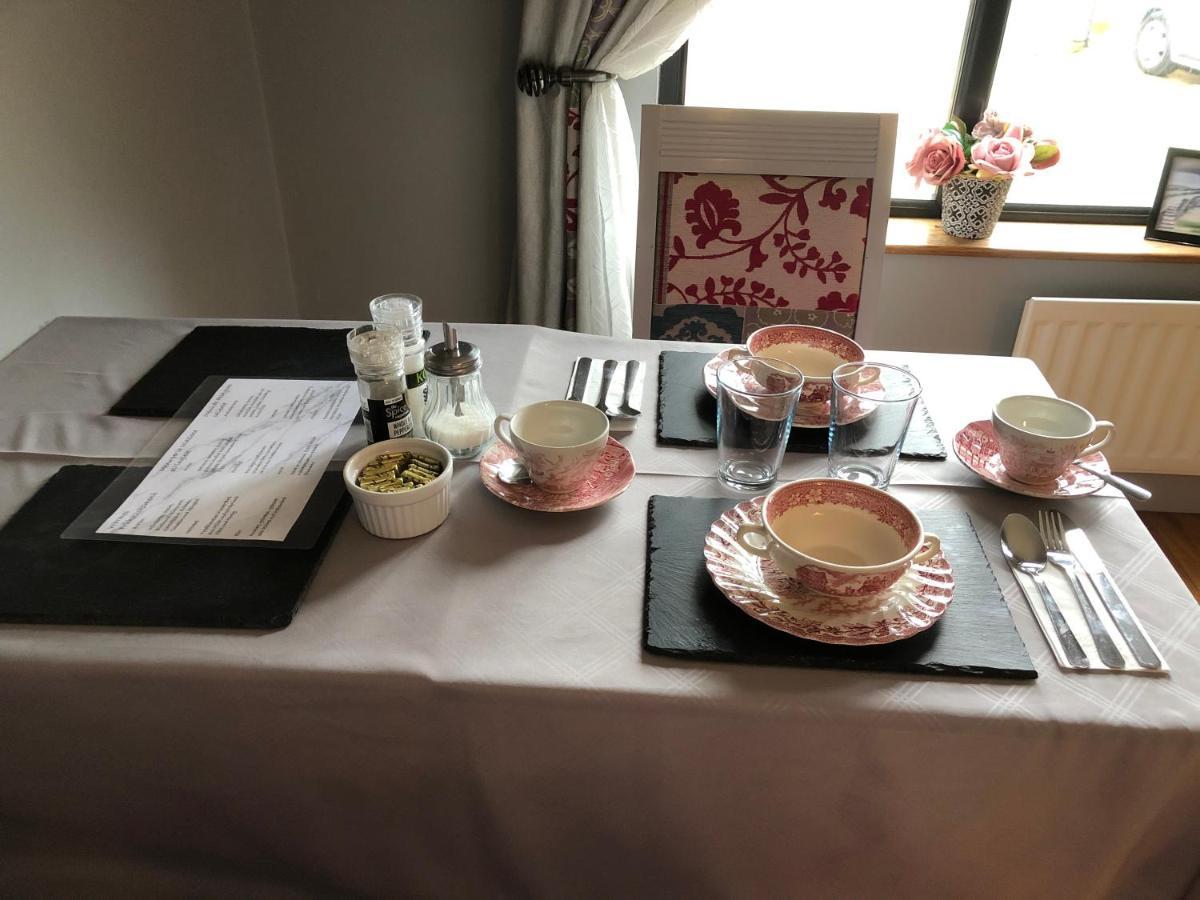 Red Row House Bed & Breakfast Burnfoot Bagian luar foto